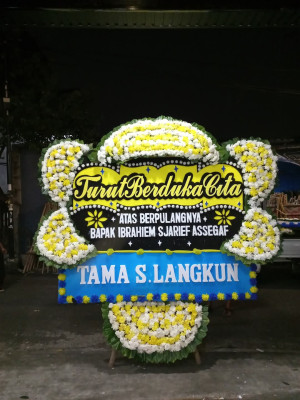 Papan Bunga Duka di Talawi